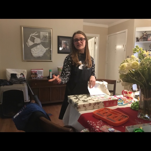 Meet your Posher, Margaret - Picture 5 of 6